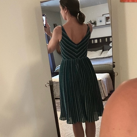 Elegant Green and Blue Chevron Dress - Picture 3 of 8